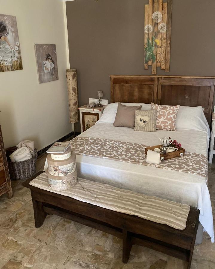 Anticacascina Bed & Breakfast Quarto  ภายนอก รูปภาพ
